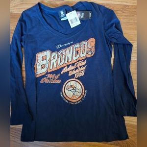 NFL Denver Broncos Medium Long Sleeve‎ Shirt